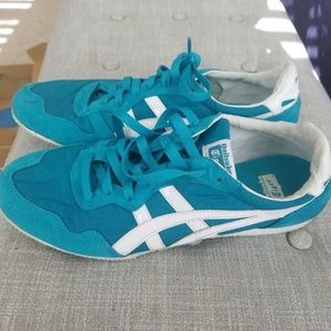 Women's Onitsuka Tiger Serrano - Size 11